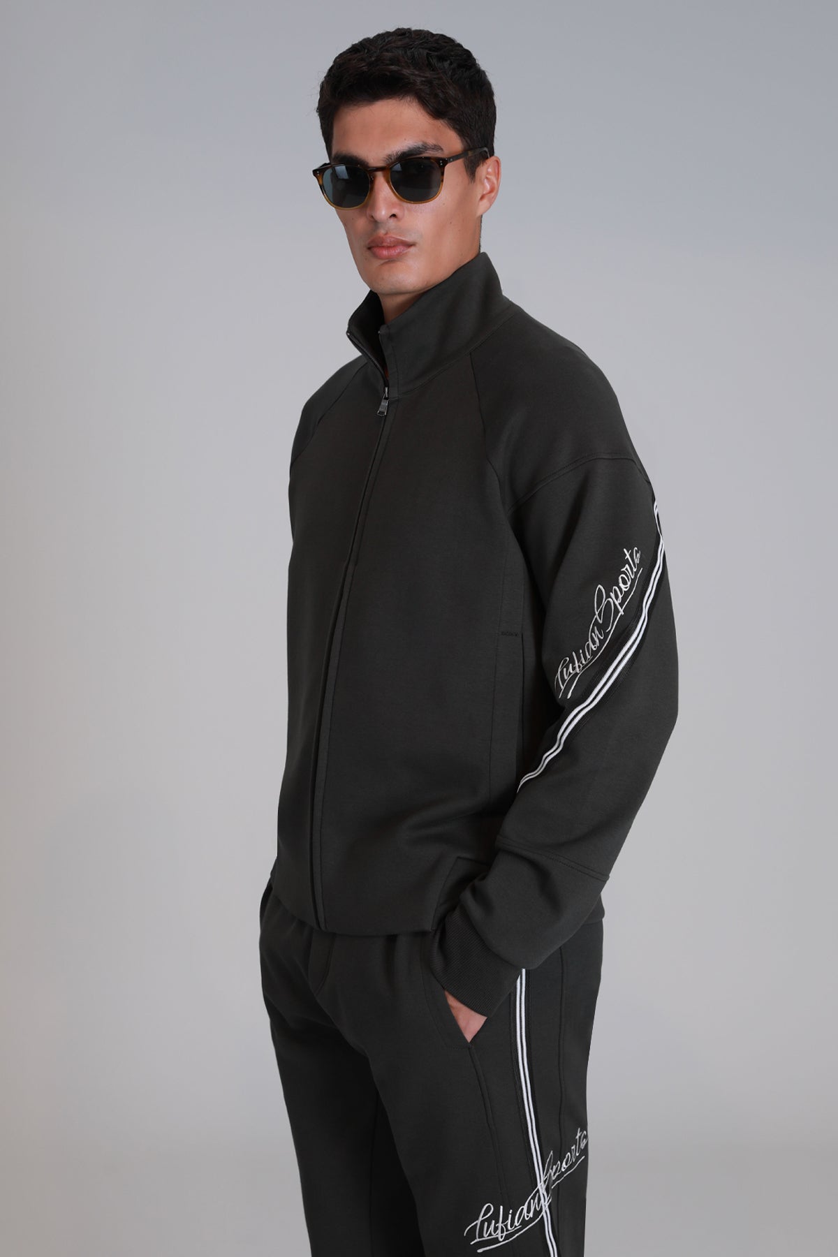 DERA JOGGING DARK GREEN