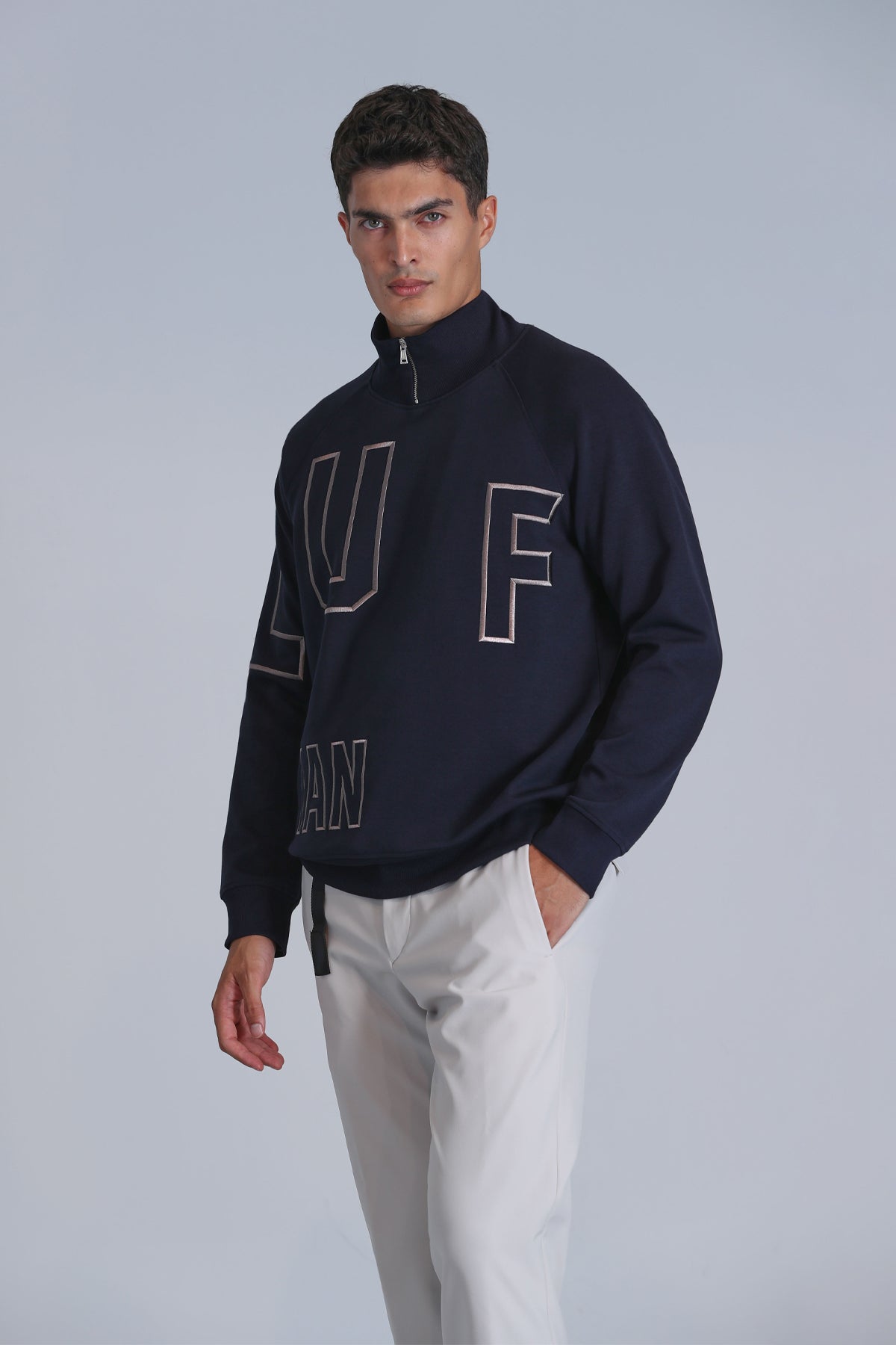 FOCUS SWEAT SHIRT NAVY BLUE