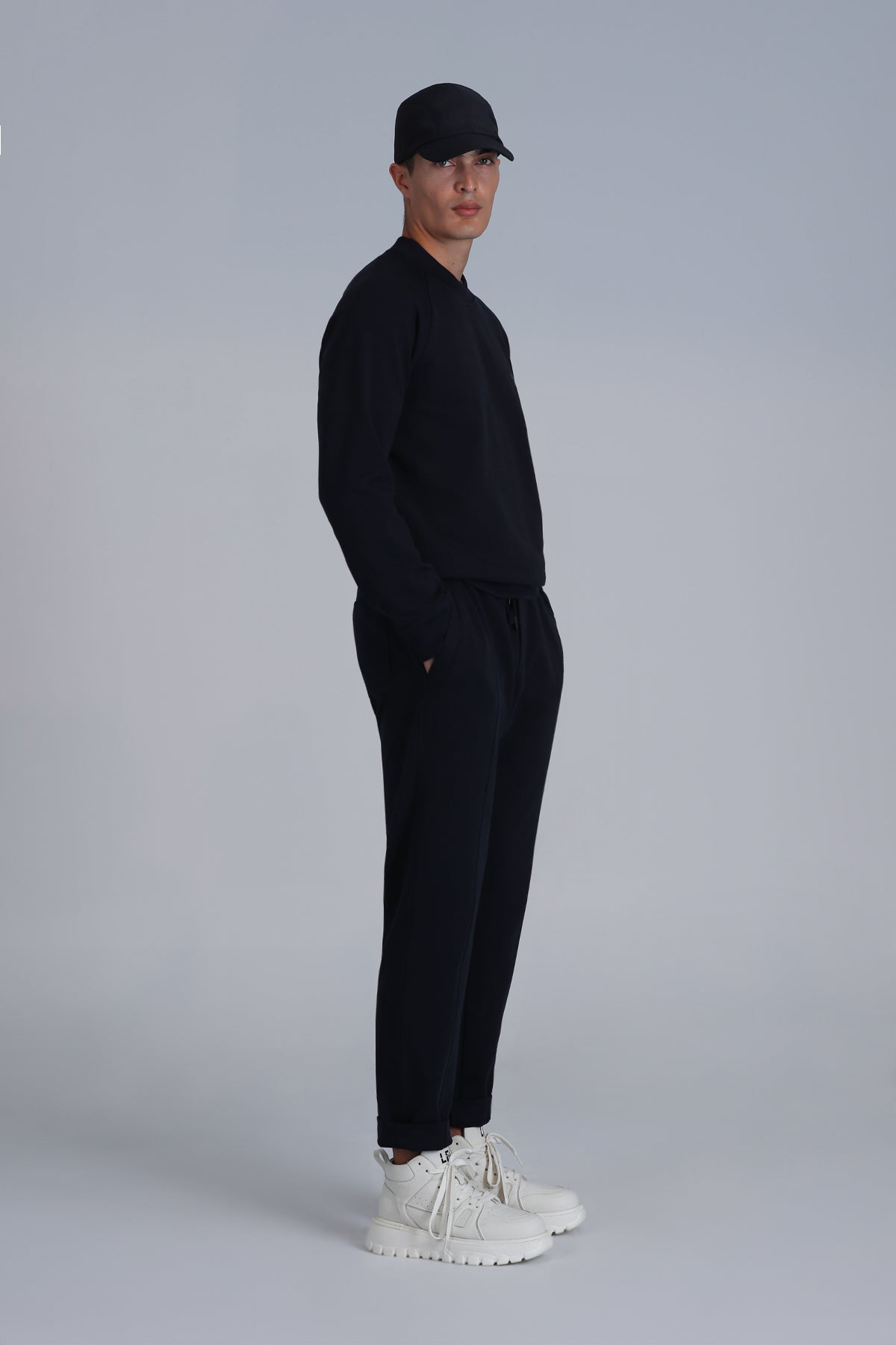 GRANT SWEAT SHIRT NAVY BLUE