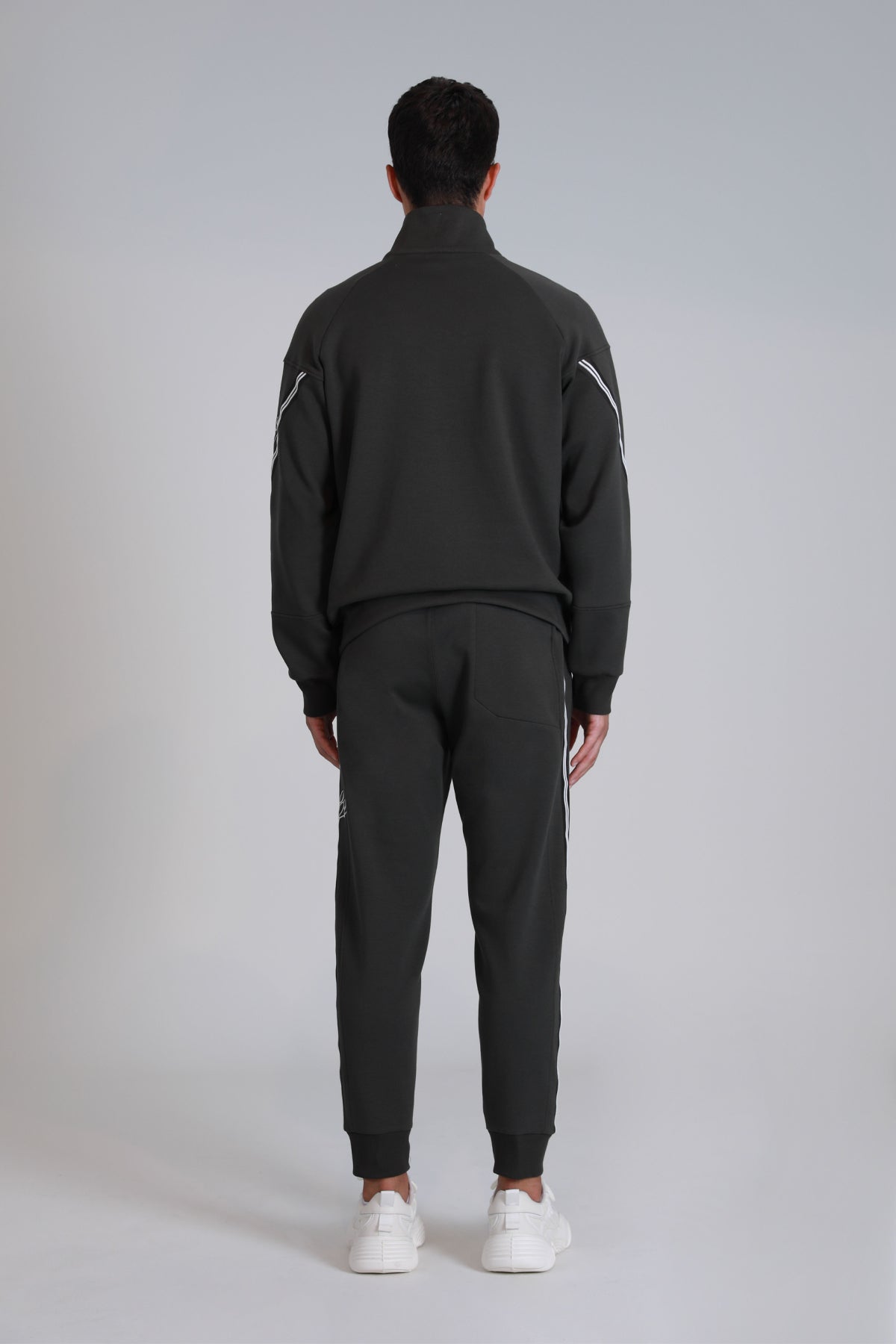 ROADER JOGGING DARK GREEN