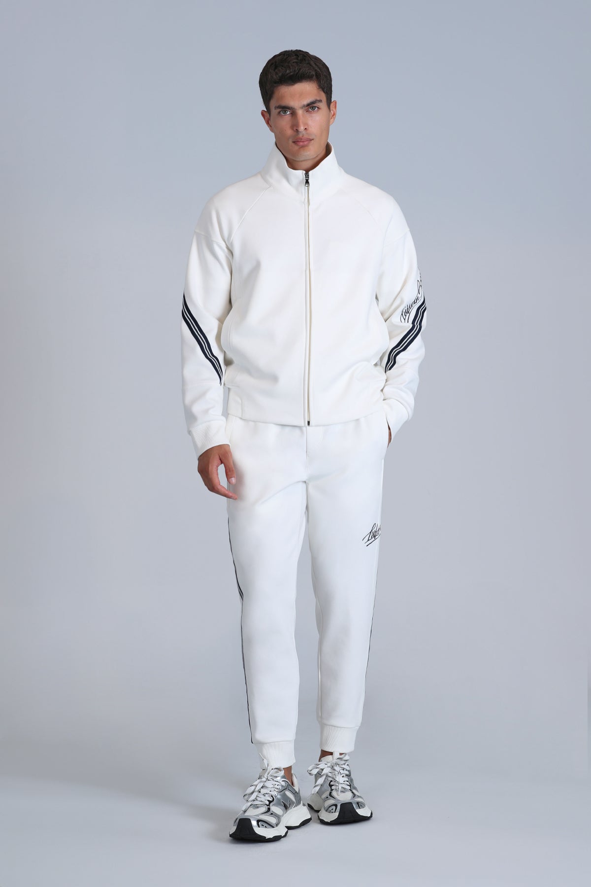 ROADER JOGGING OFF WHITE