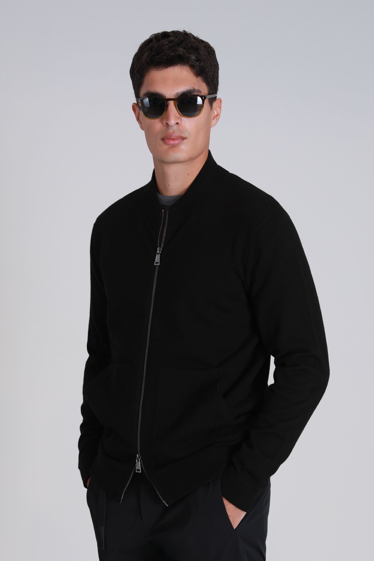 BRAND CARDIGAN BLACK