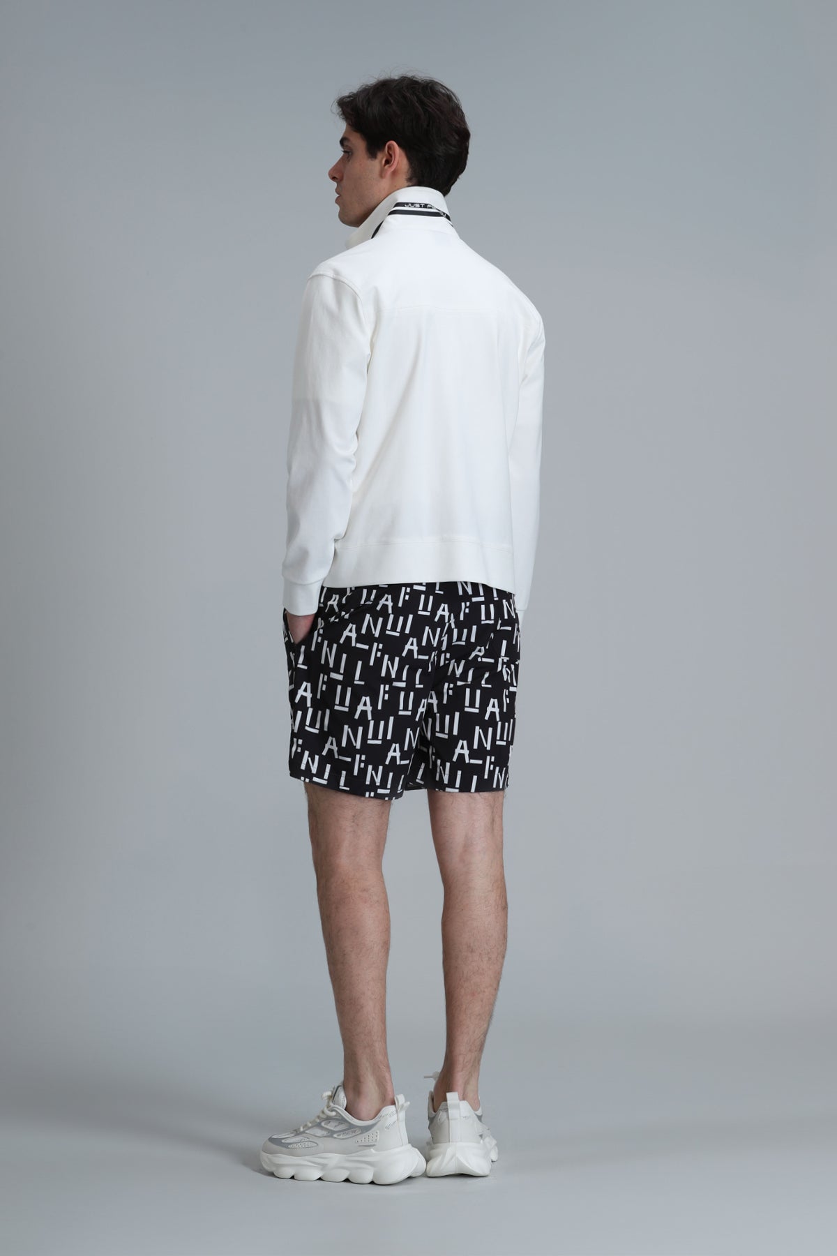FONT SHORT