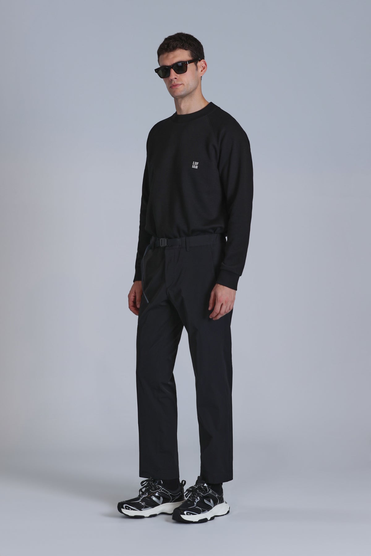 GRANT SWEAT SHIRT BLACK