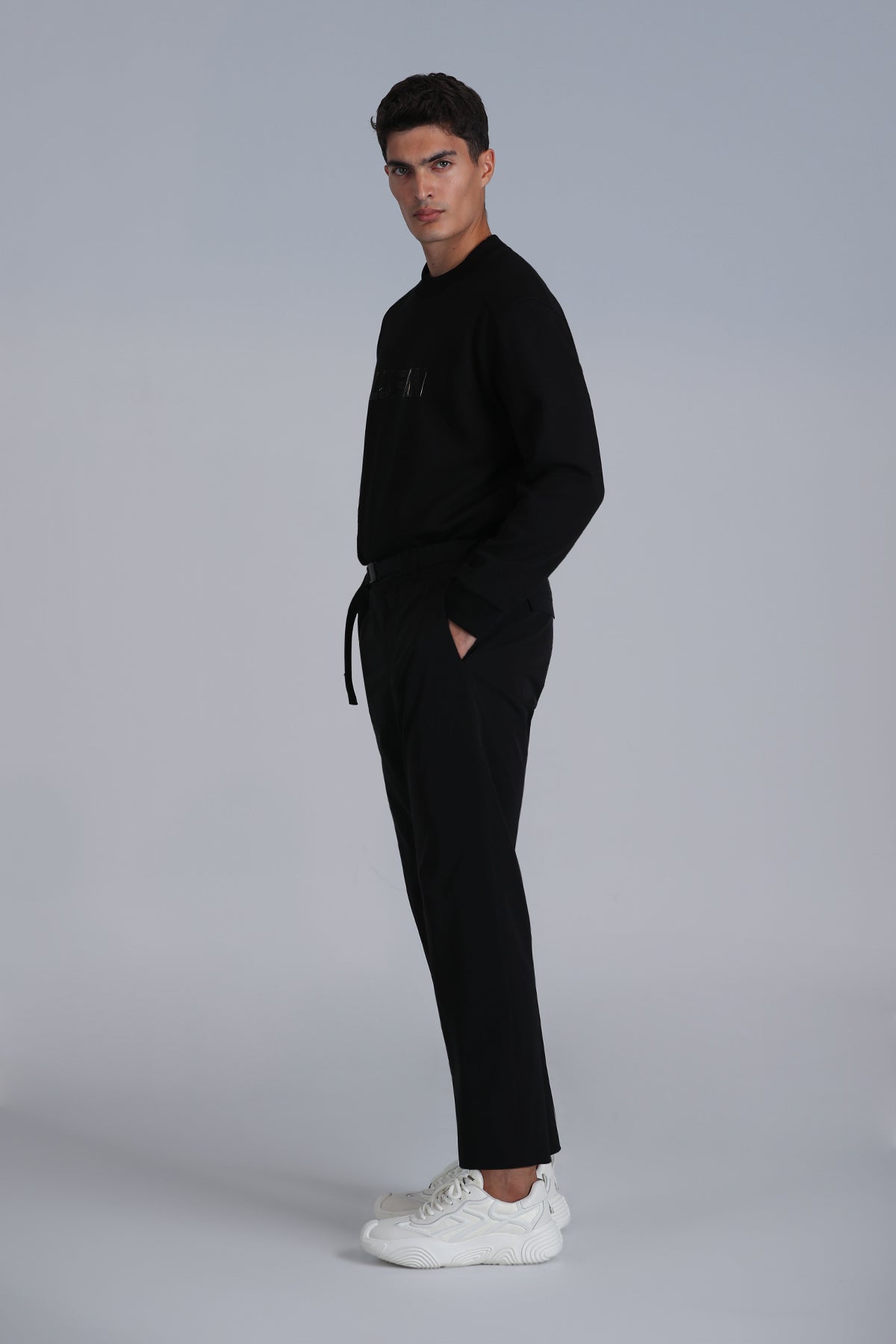 LUTHER SWEAT SHIRT BLACK