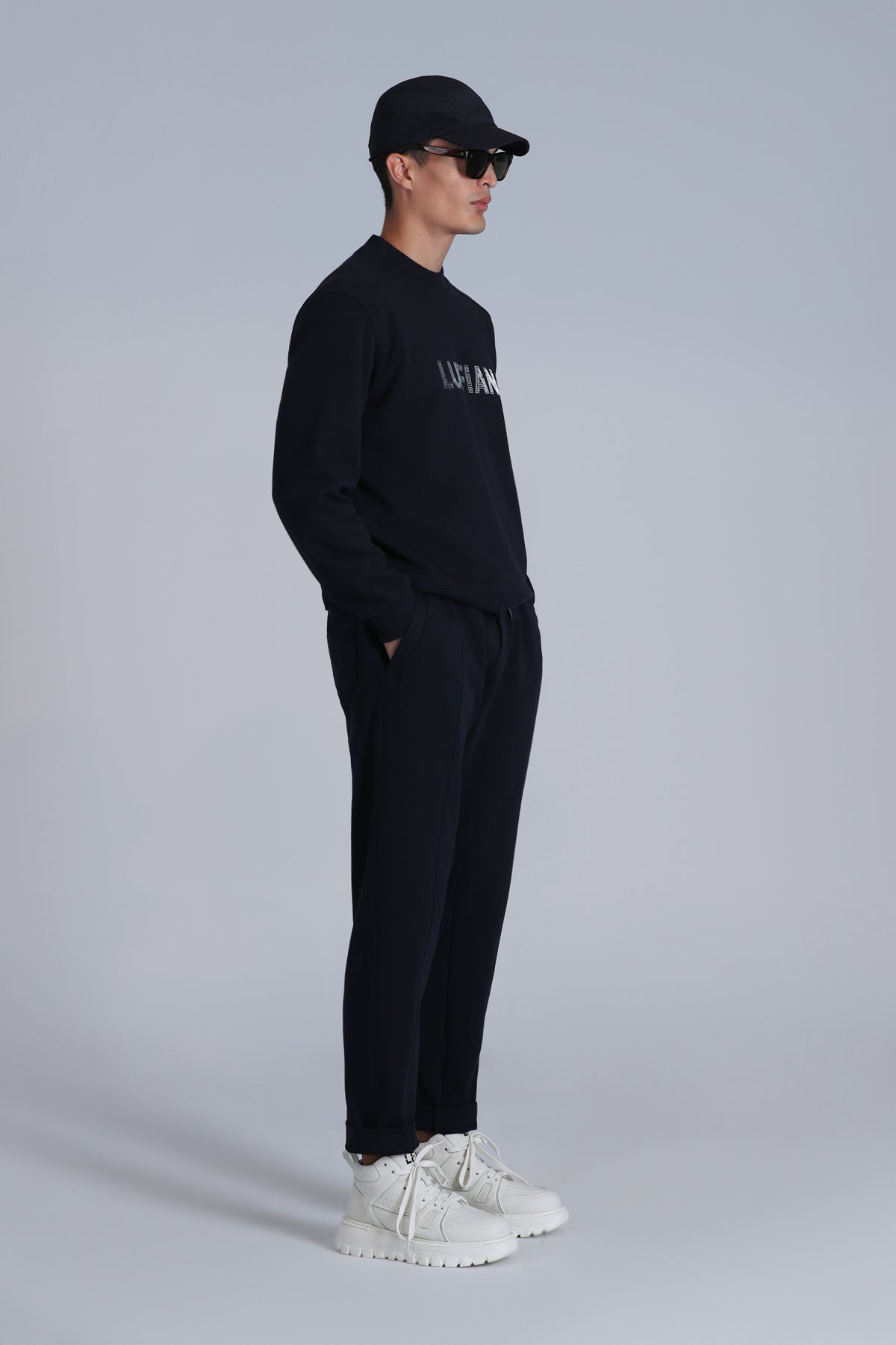 LUTHER SWEAT SHIRT NAVY BLUE