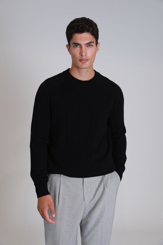 LIGHT SWEATER BLACK