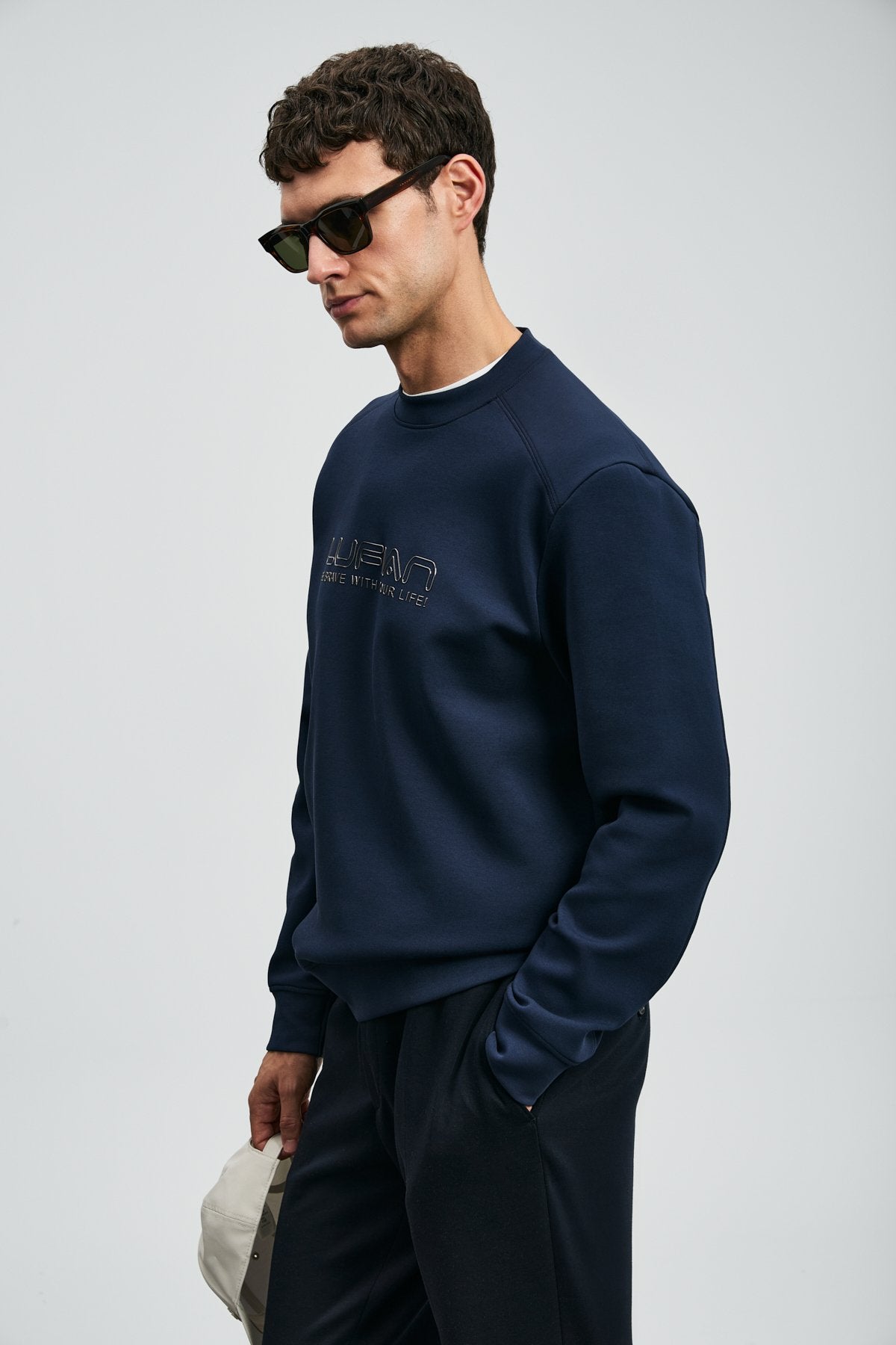 LUTHER SWEAT SHIRT