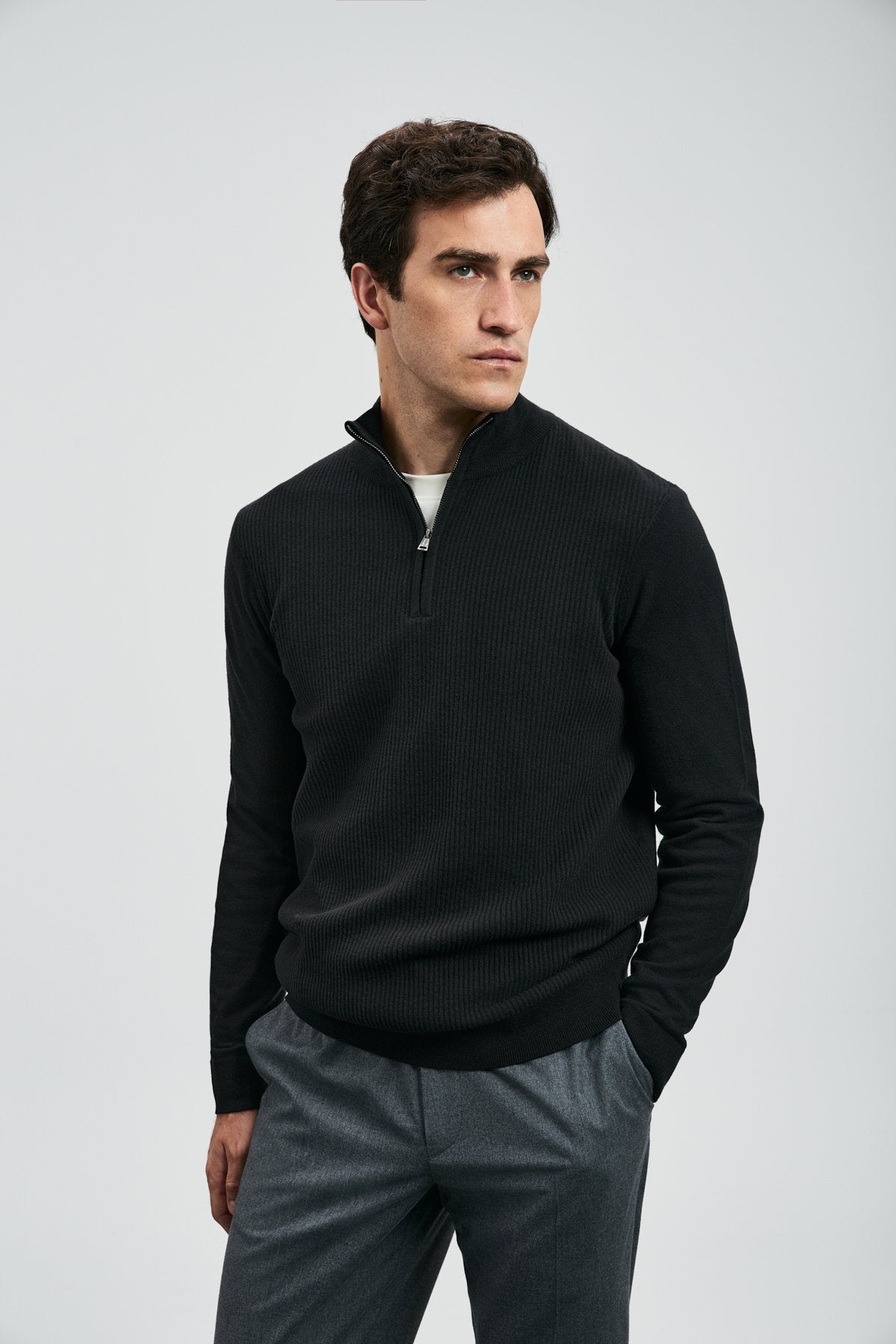 ROBIN SWEATER