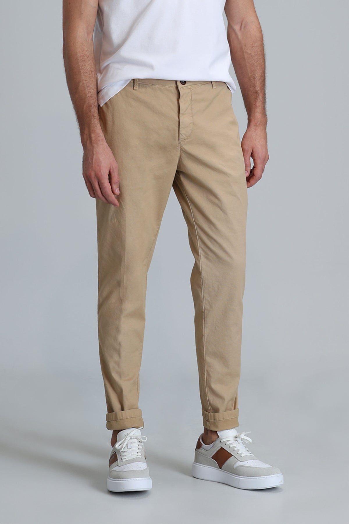 TOM TROUSER